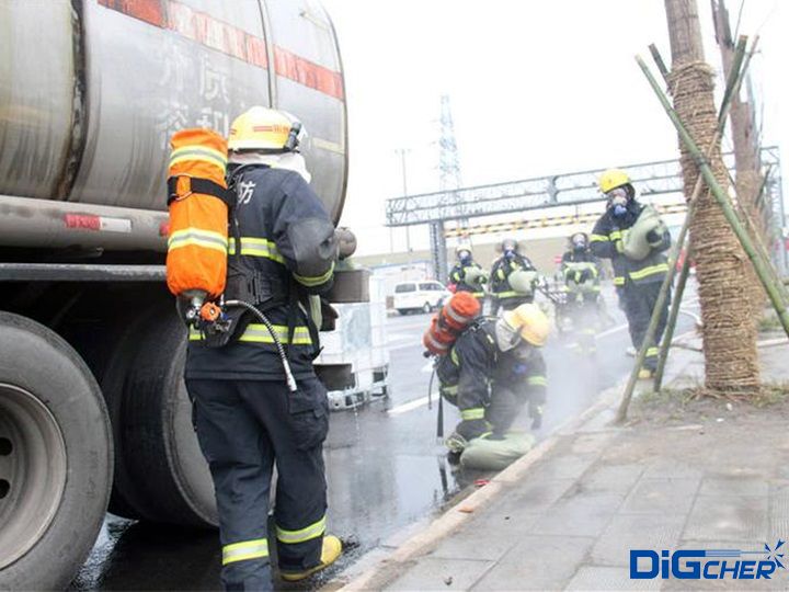 ����Ʒ��܇�¹��l�l(f��)